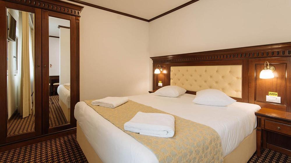 Hotel Alpin Rarau Câmpulung Moldovenesc Екстериор снимка