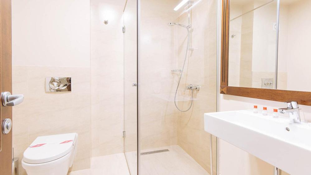 Hotel Alpin Rarau Câmpulung Moldovenesc Екстериор снимка